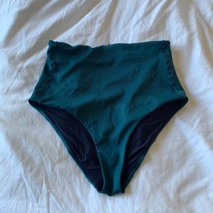 Left on Friday Hi-Tide Bottoms